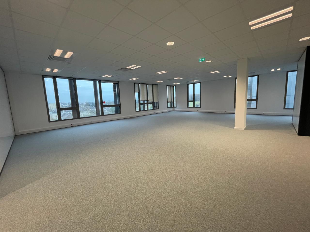 Location bureau Cesson-Sévigné Ille-et-Vilaine OLBUR2428288 9