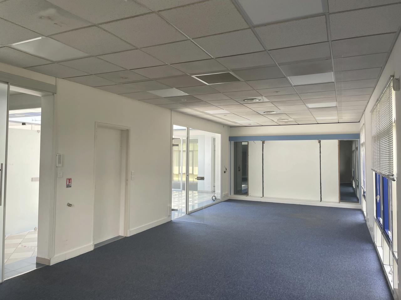 Vente bureau La Chapelle-Saint-Mesmin Loiret OVBUR2533950 12