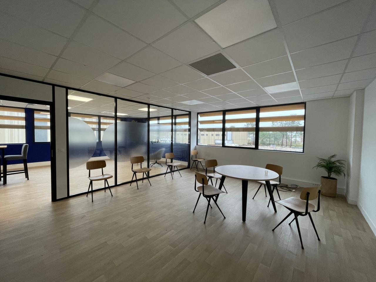 Location local d'activité Le Haillan Gironde OLACT2316412 4