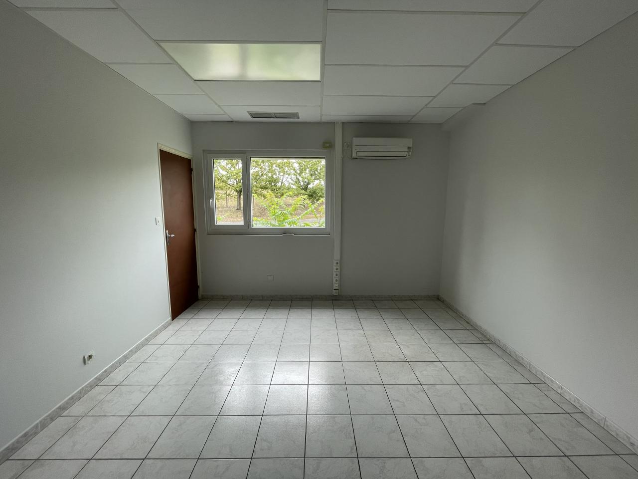 Location local d'activité Saint-Georges-lès-Baillargeaux Vienne OLACT2314769 8