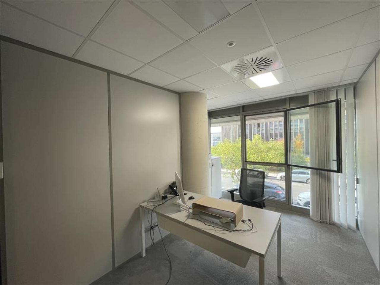 Location bureau Castelnau-le-Lez Hérault OLBUR2536077 7