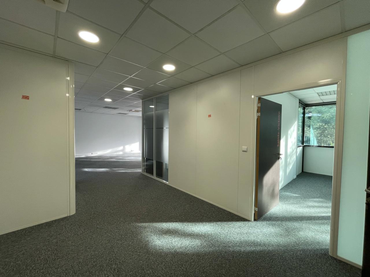 Location bureau Aix-en-Provence Bouches-du-Rhône OLBUR2421612 15