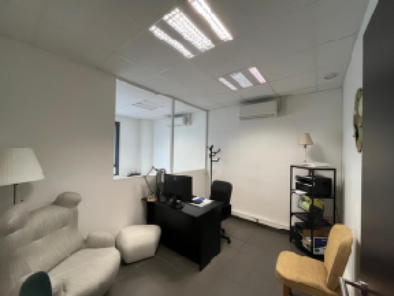 Location local d'activité Décines-Charpieu Rhône OLACT2639587 18