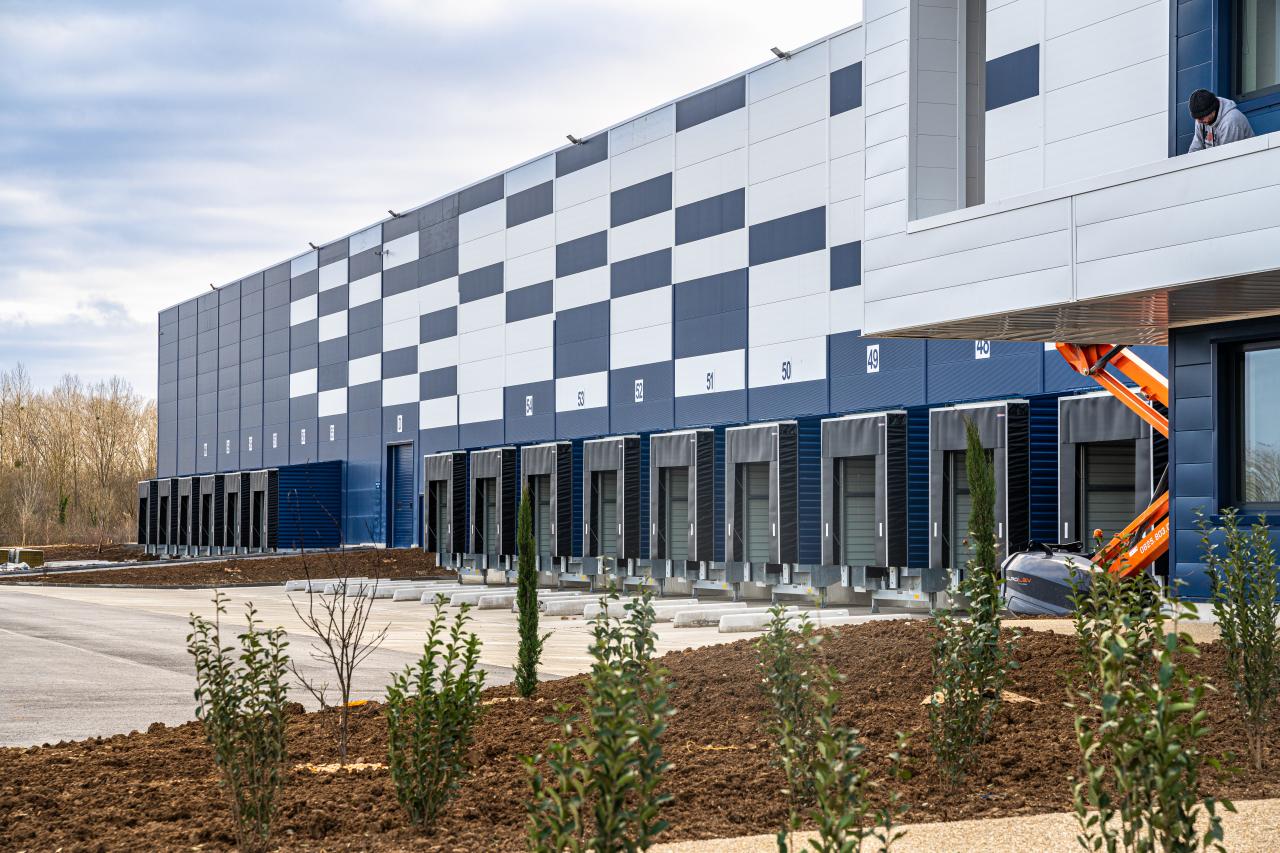 Location entrepôt classe a Saint-Léger-près-Troyes Aube OLLOG2204877 5