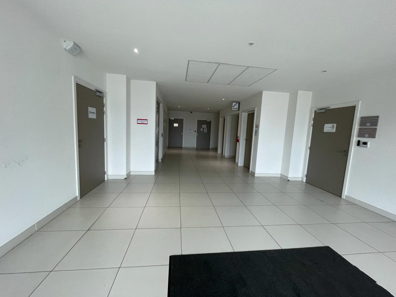 Vente bureau Marseille Bouches-du-Rhône OVBUR2421902 1