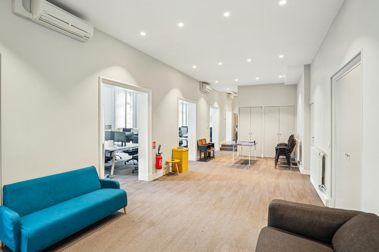 Location bureau Paris OLBUR2420218 2