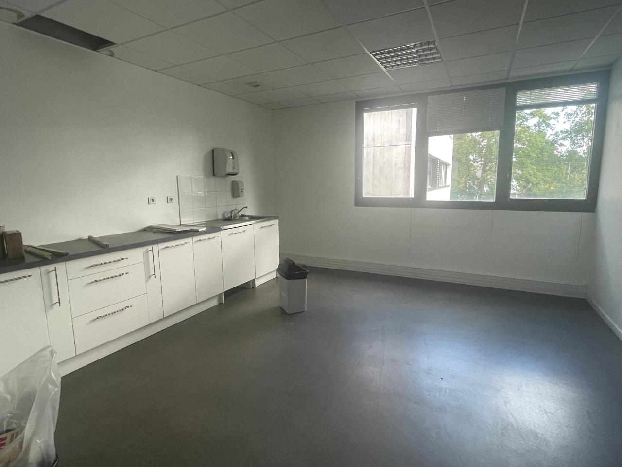Location bureau Rennes Ille-et-Vilaine OLBUR2534298 3