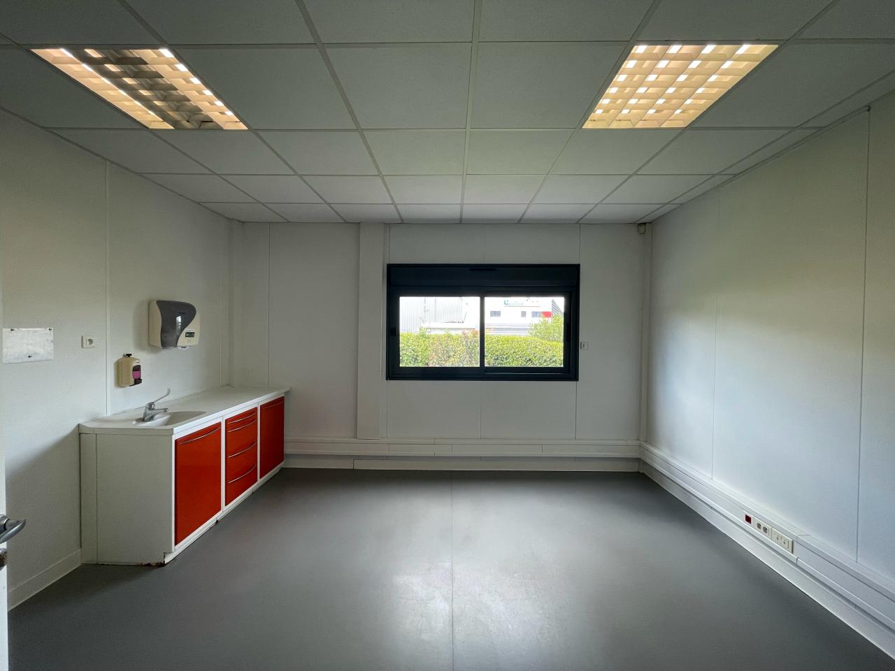 Vente local d'activité Eysines Gironde OVACT2531655 17