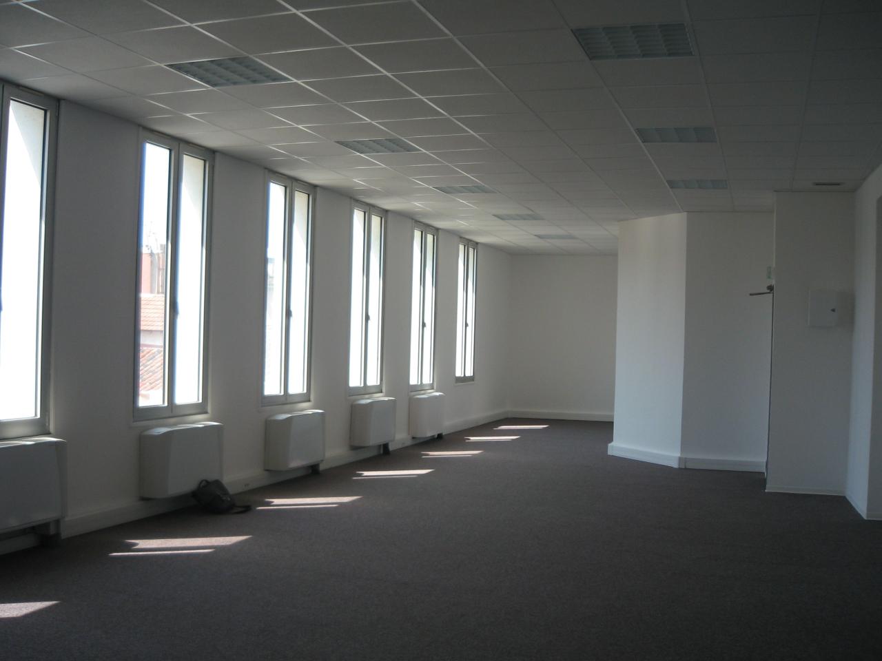 Location bureau Marseille Bouches-du-Rhône OLBUR2118614 6