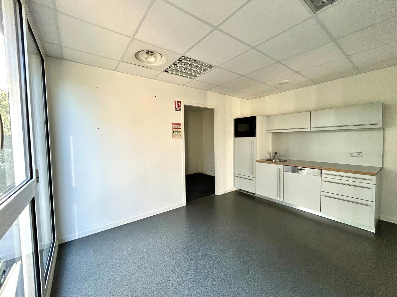 Location bureau Rennes Ille-et-Vilaine OLBUR2426108 7