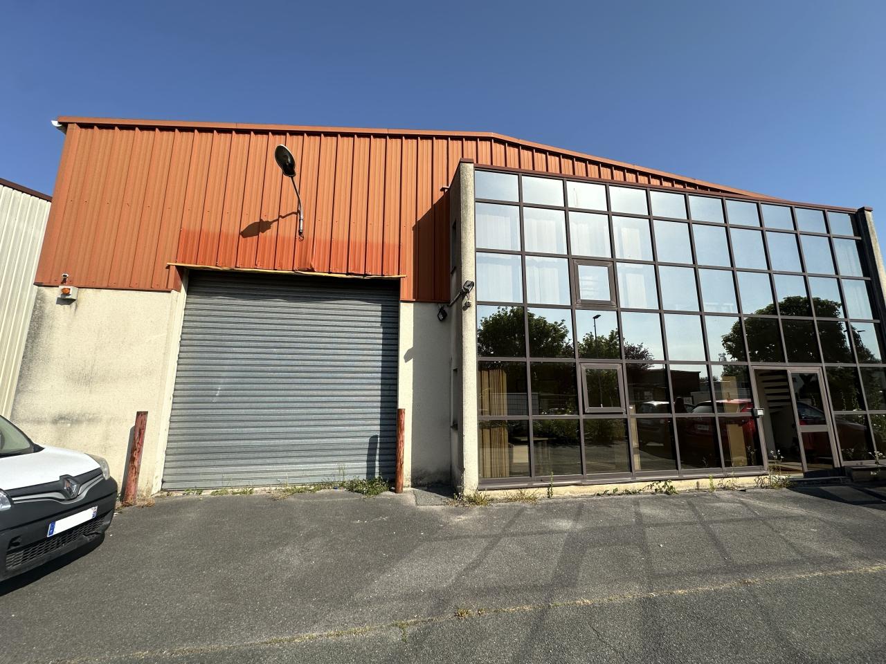 Vente local d'activité Brie-Comte-Robert Seine-et-Marne OVACT2642793