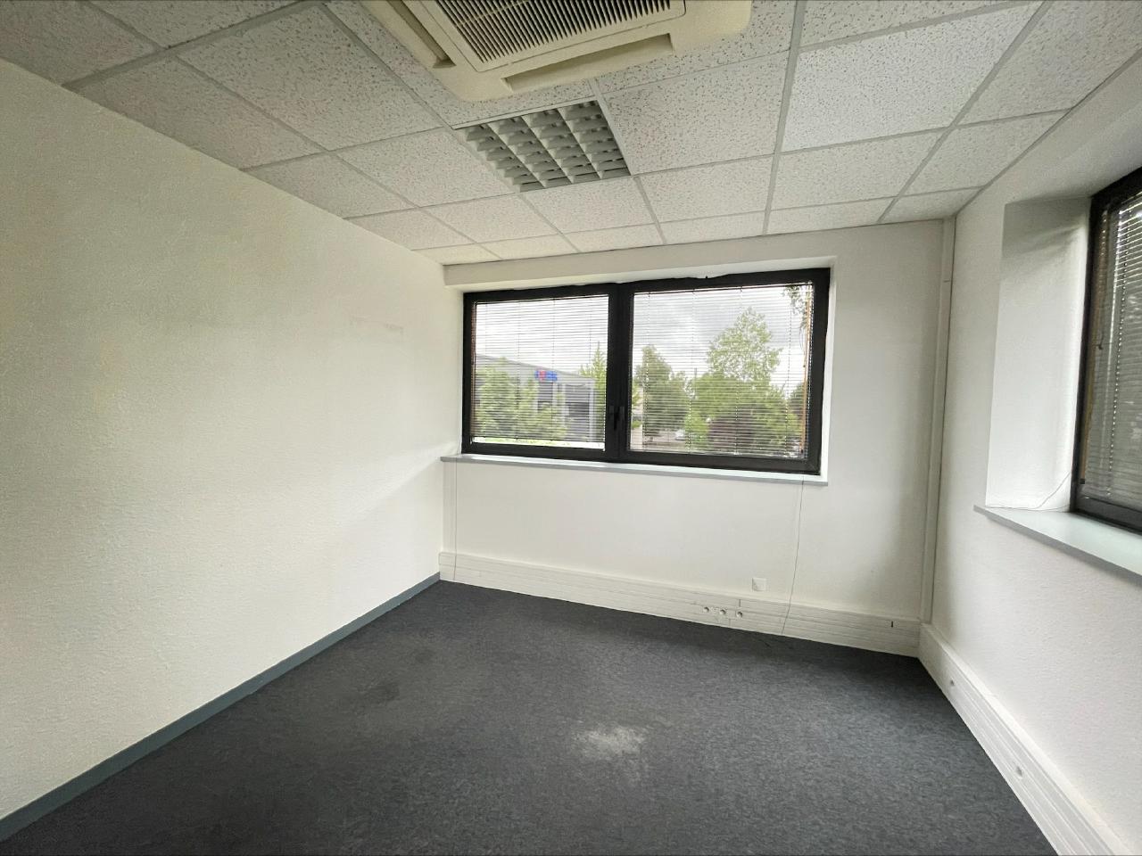 Location bureau Cesson-Sévigné Ille-et-Vilaine OLBUR2314153 7