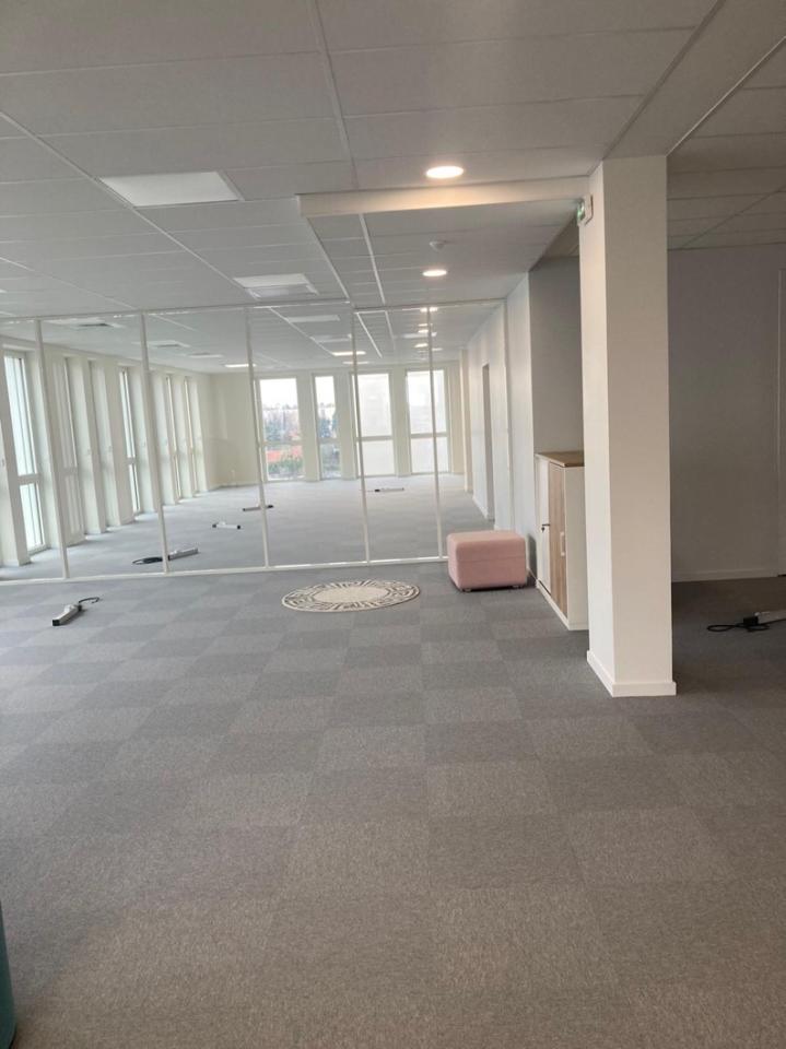 Location bureau Décines-Charpieu Rhône OLBUR2110029 17