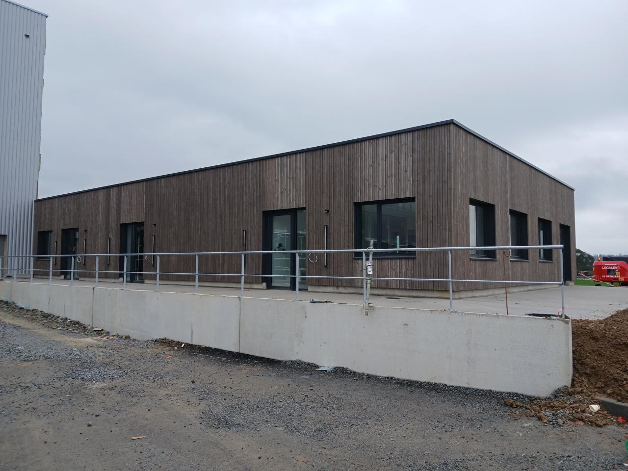 Location entrepôt classe a Étrelles Ille-et-Vilaine OLLOG2535677 6