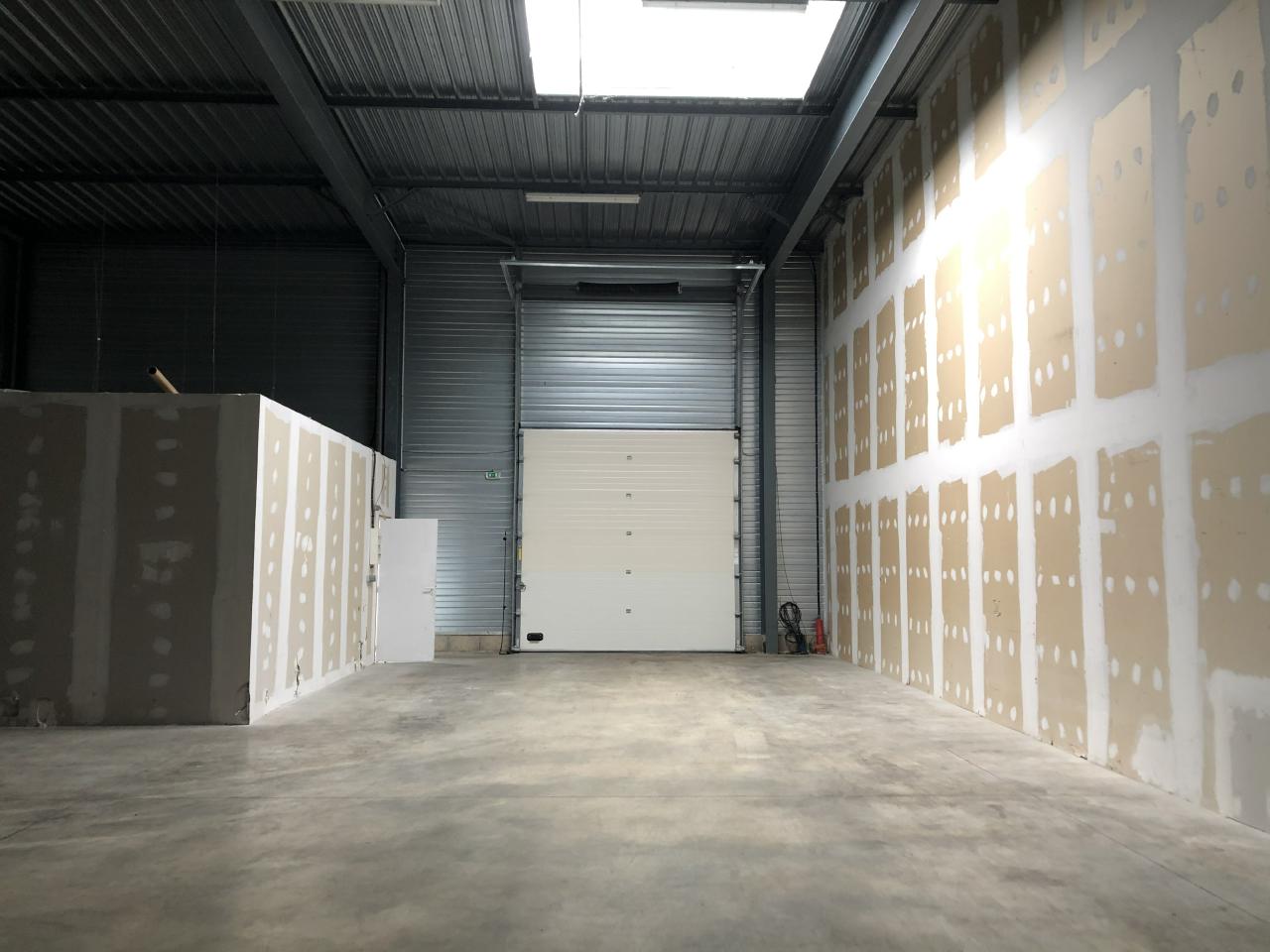Location local d'activité Montlouis-sur-Loire Indre-et-Loire OLACT2644376 9