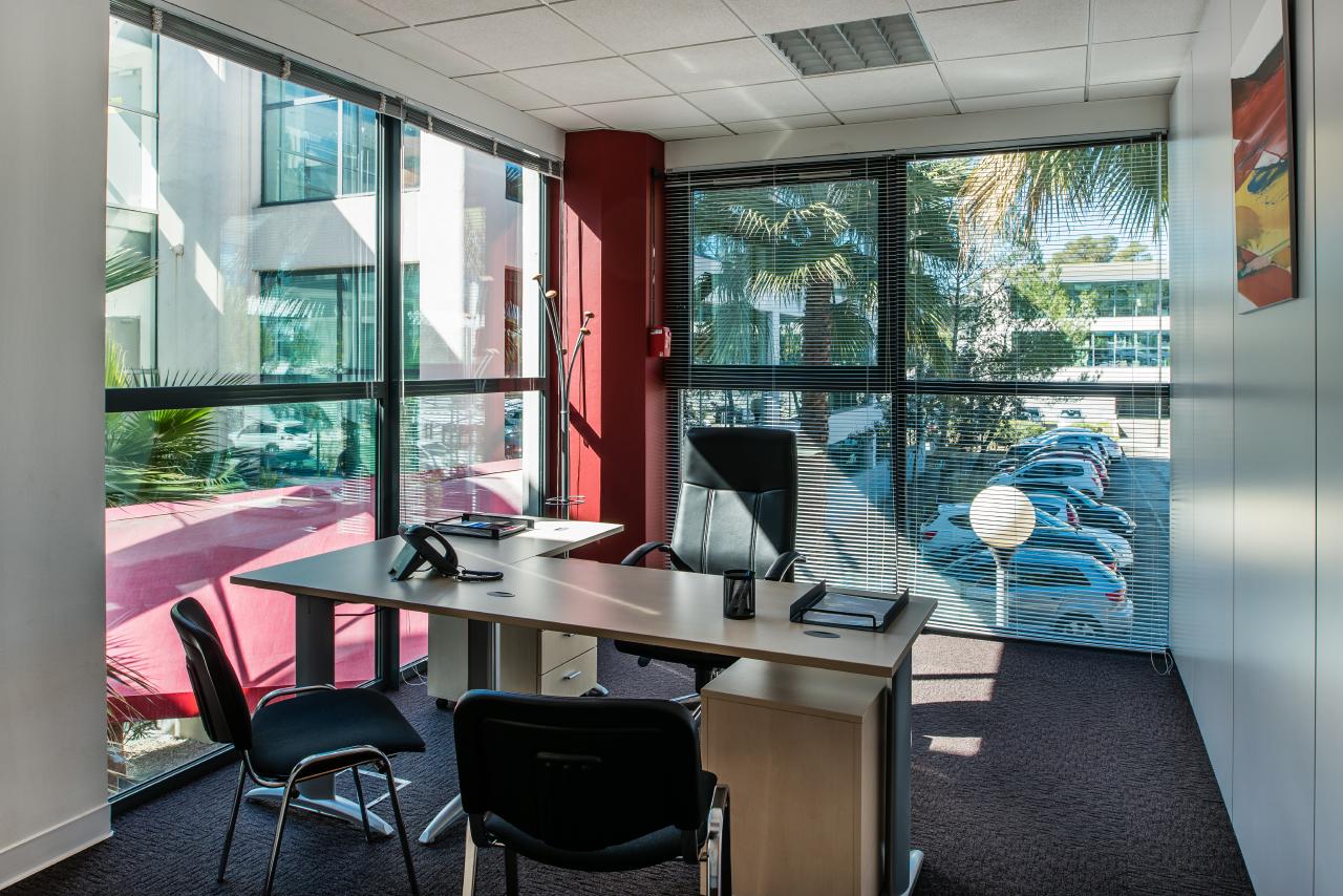 Location coworking Mougins Alpes-Maritimes OLBUR2114856 1