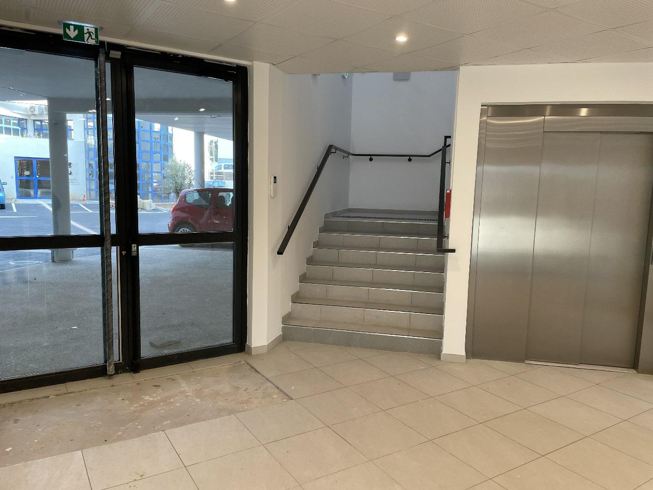 Location bureau Saint-Clément-de-Rivière Hérault OLBUR2309620 8