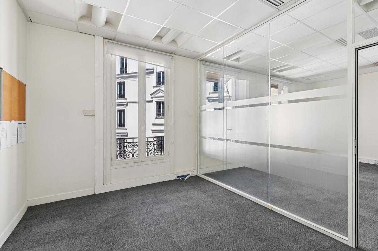 Location bureau Paris OLBUR2308357 7