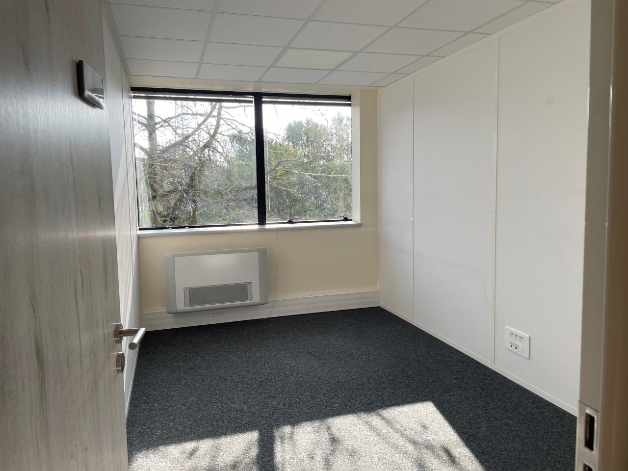 Location bureau Cergy Val-d'Oise OLBUR2310795 8