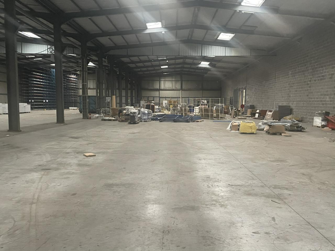 Location entrepôt classe a Ficheux Pas-de-Calais OLLOG2423839 2