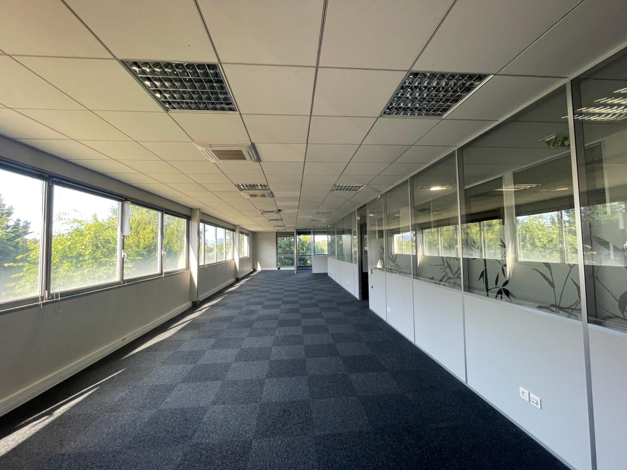 Location bureau Dardilly Rhône OLBUR2425739 10