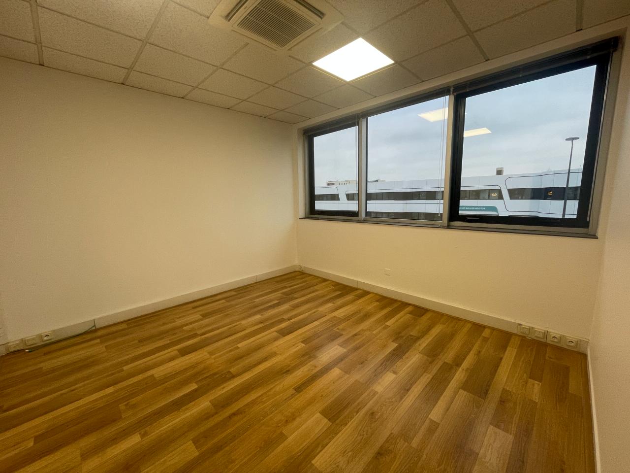 Location bureau Saint-Grégoire Ille-et-Vilaine OLBUR2308088 6