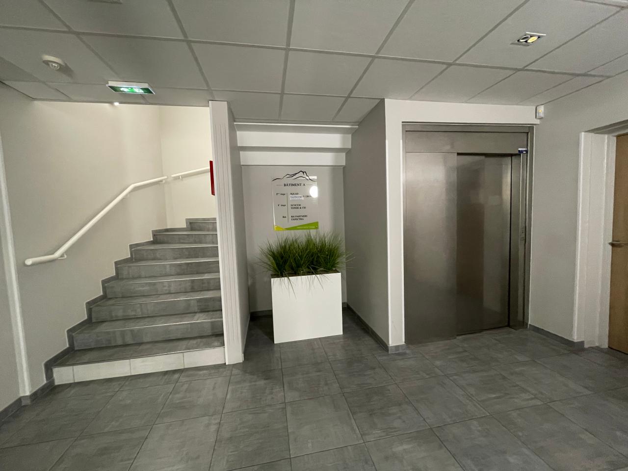 Location bureau Aix-en-Provence Bouches-du-Rhône OLBUR2530639 9