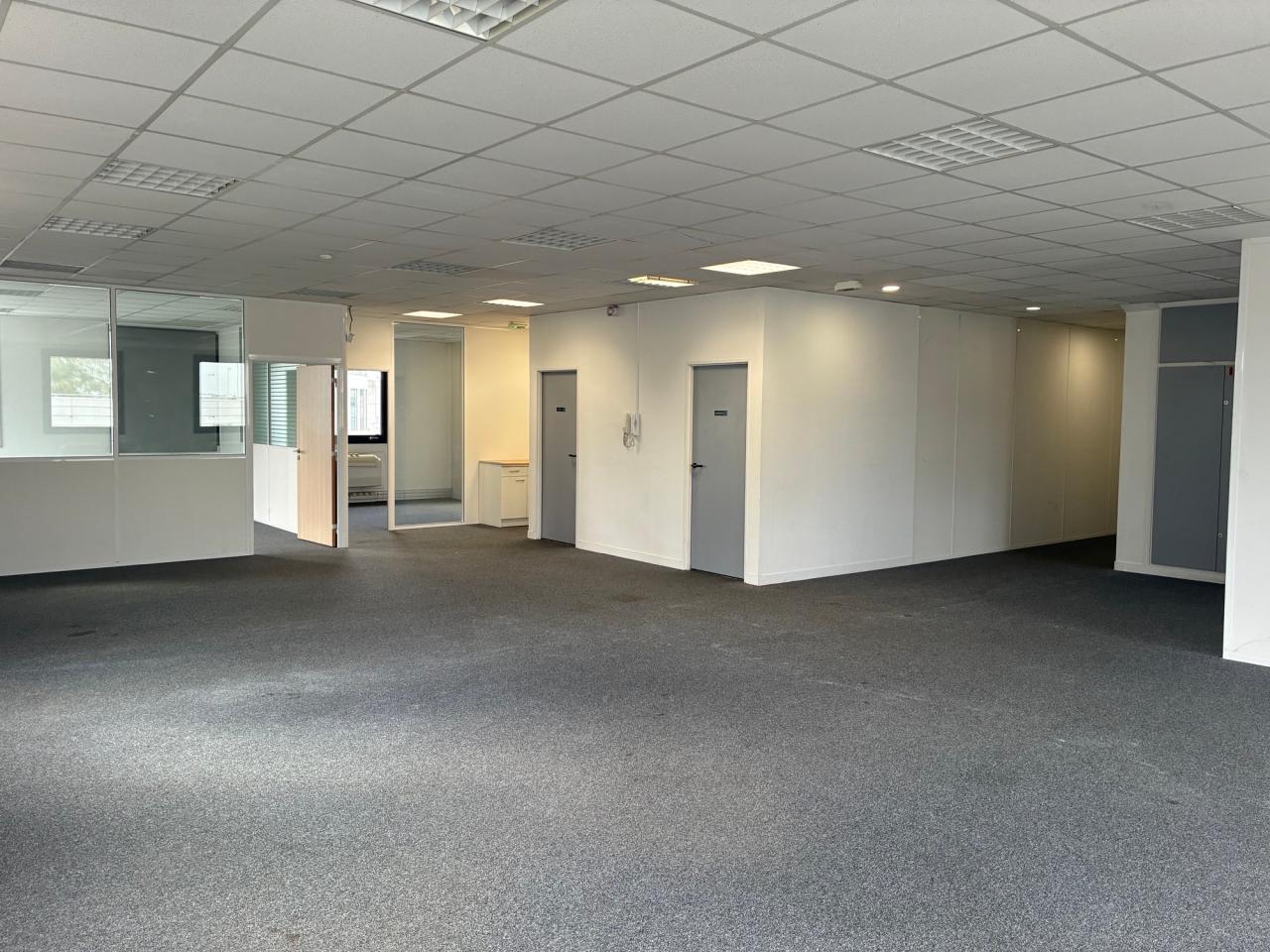 Location bureau La Plaine Saint-Denis Seine-Saint-Denis OLBUR2642515 5