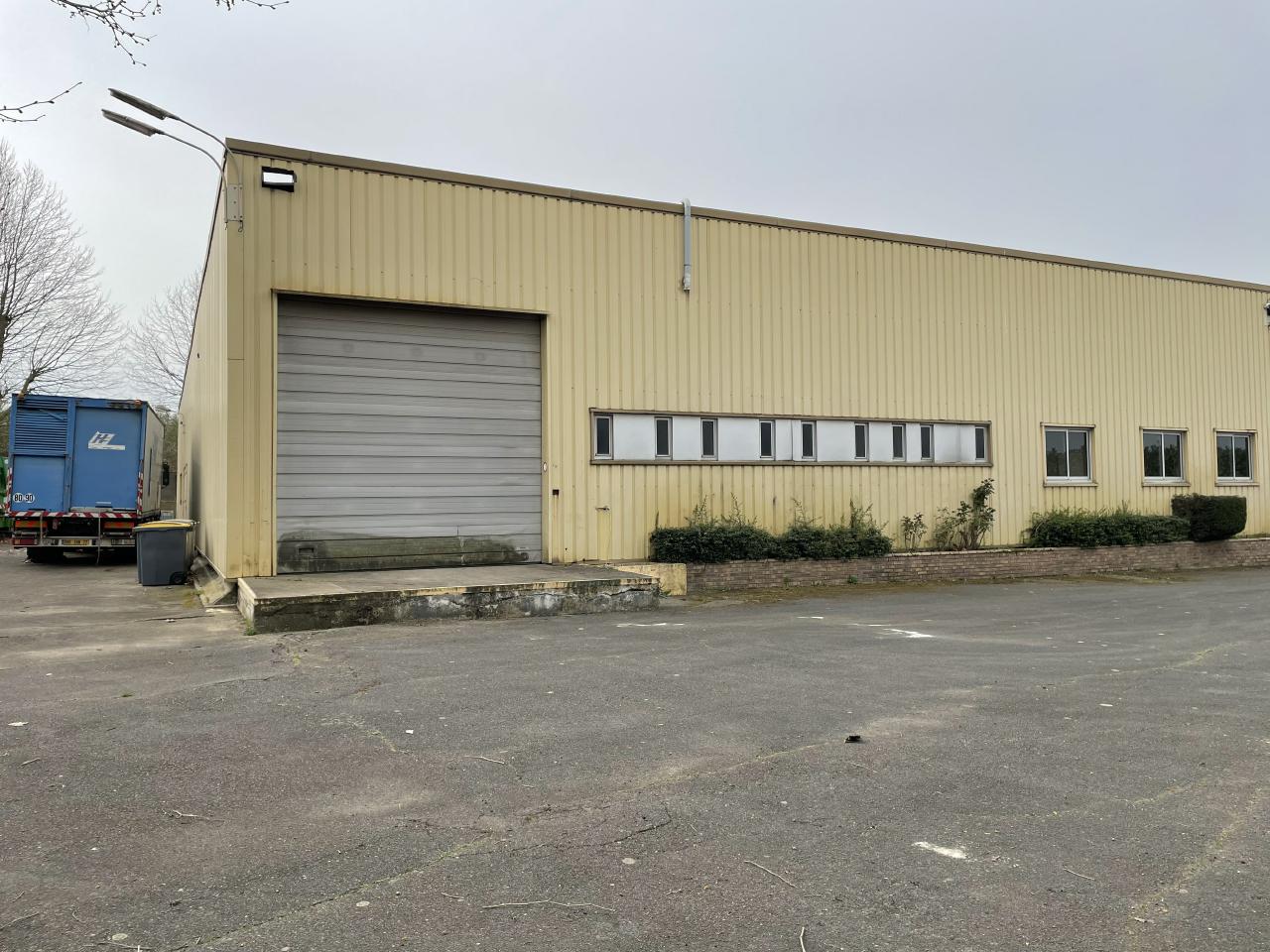 Vente local d'activité Les Mureaux Yvelines OVACT2202051 4