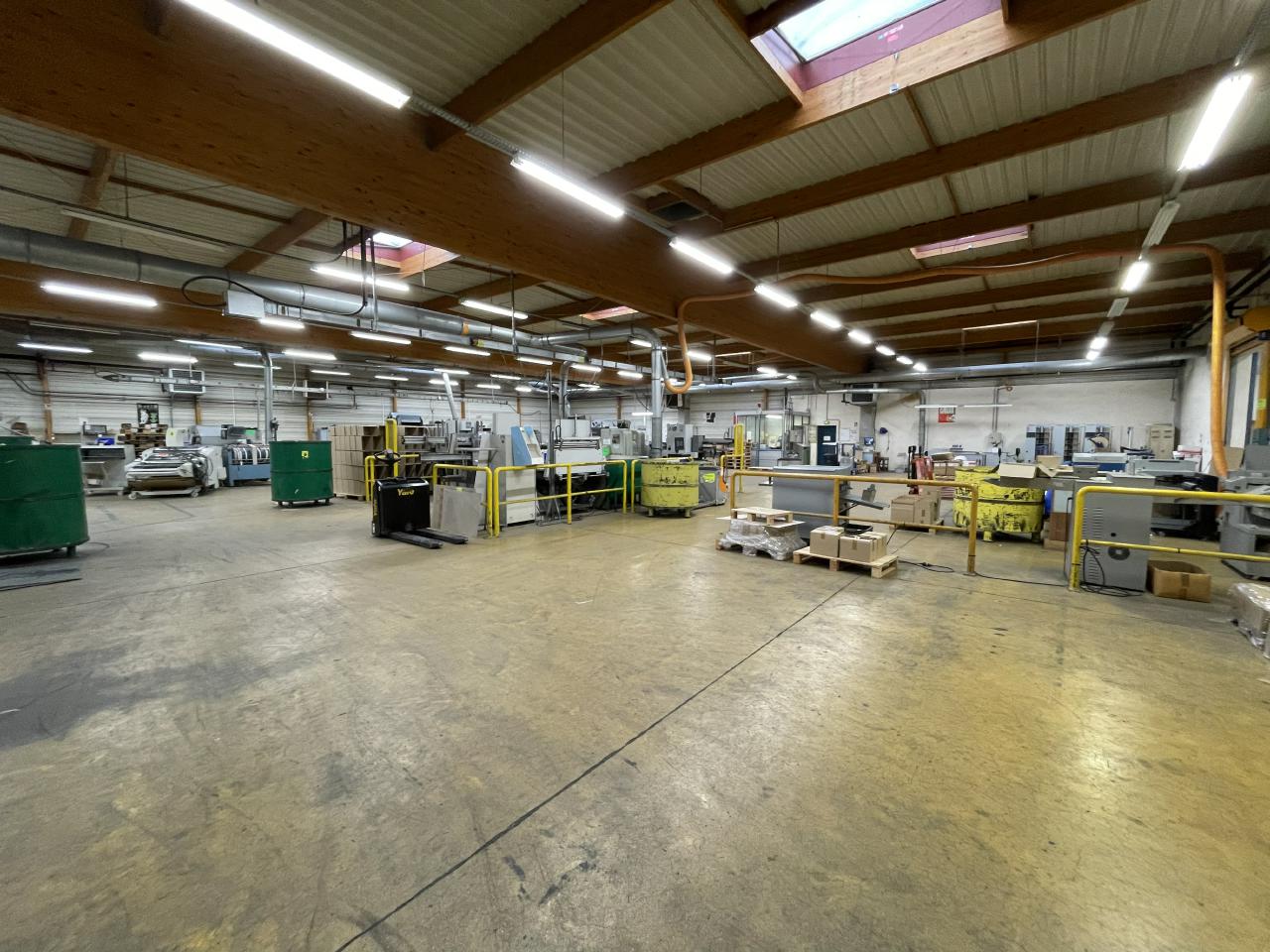 Vente local d'activité Descartes Indre-et-Loire OVACT2309981 10