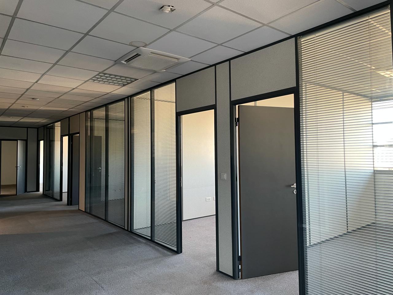 Location bureau Aix-en-Provence Bouches-du-Rhône OLBUR2421612 19