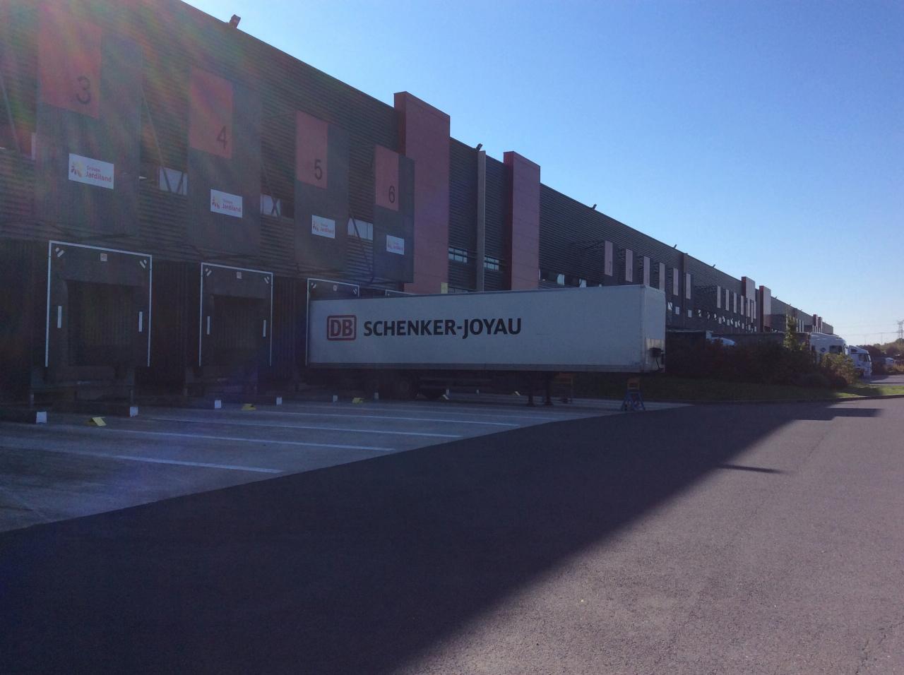 Location entrepôt classe a Saint-Barthélemy-d'Anjou Maine-et-Loire OLLOG2426678 2