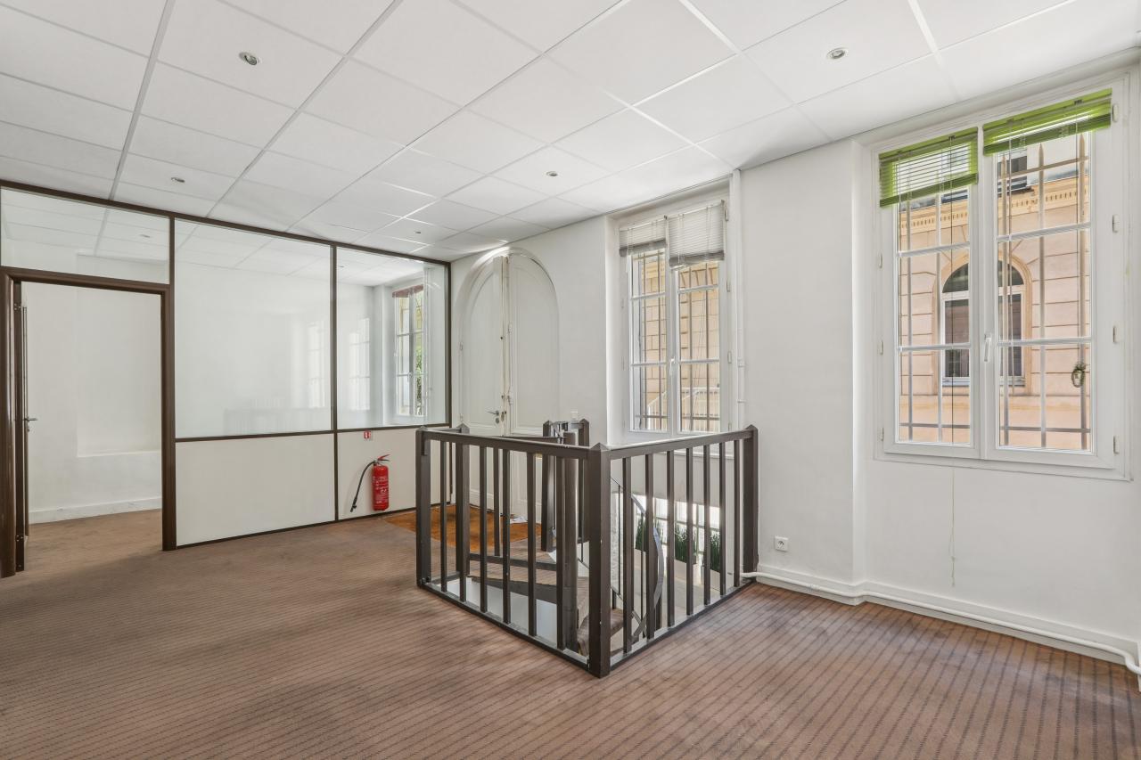 Location bureau Paris OLBUR2427122 2