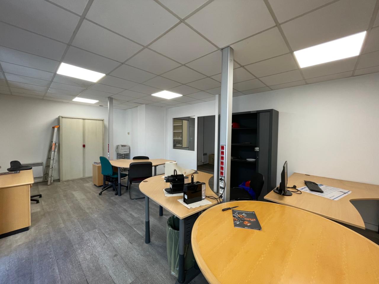 Location local d'activité Trappes Yvelines OLACT2535018 19