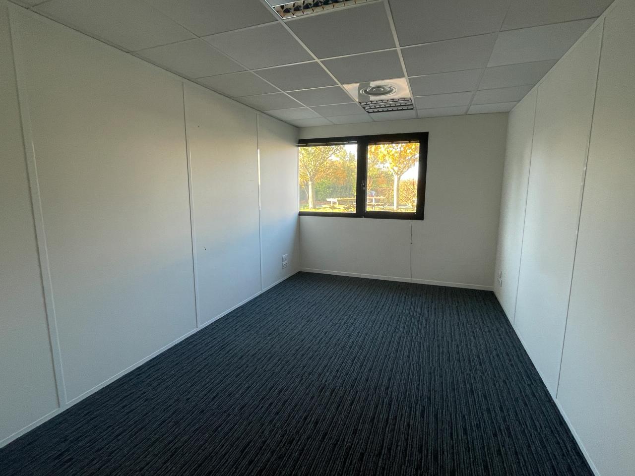 Location bureau Rennes Ille-et-Vilaine OLBUR2427414 8