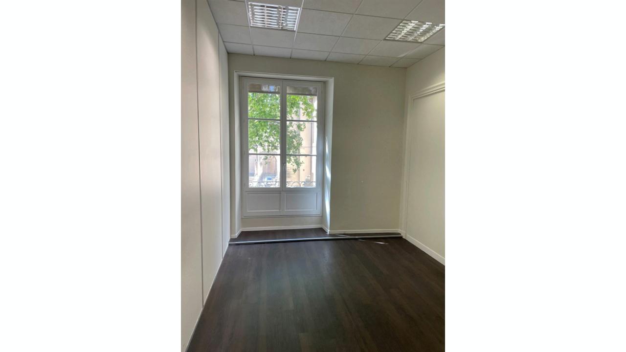 Vente bureau Carpentras Vaucluse OVBUR2533342 3