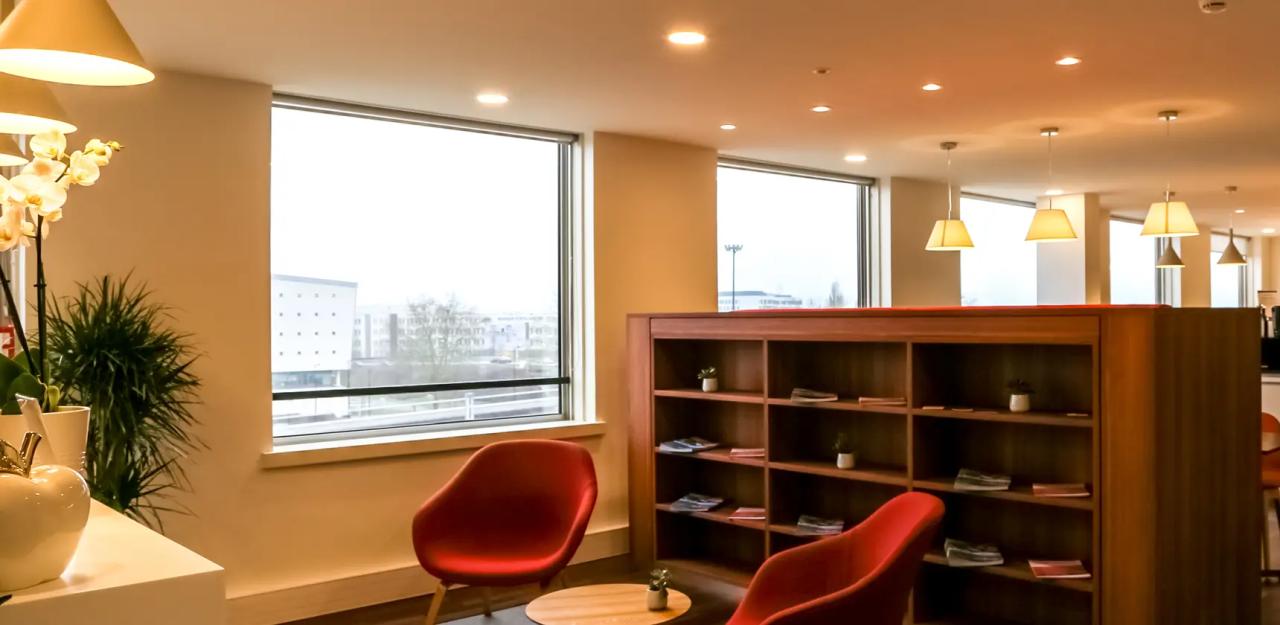 Location coworking Montigny-le-Bretonneux Yvelines OLBUR2534900 6