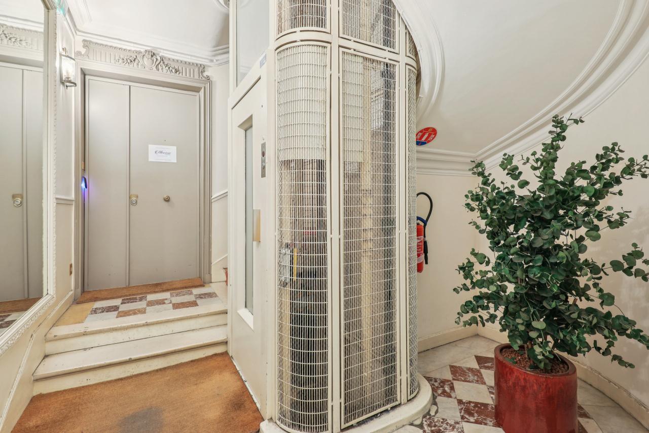 Location bureau Paris OLBUR2534561 2