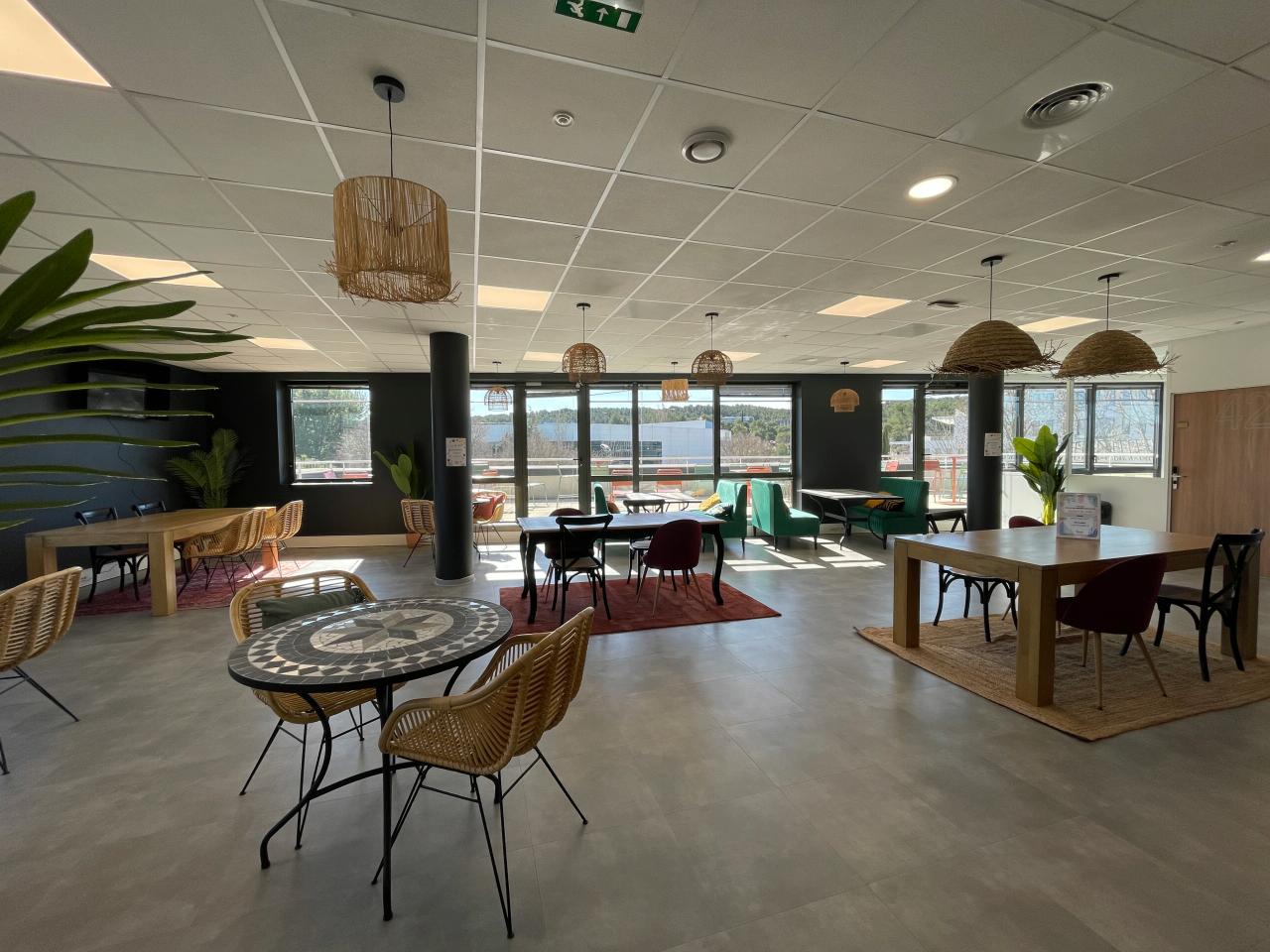 Location coworking Aix-en-Provence Bouches-du-Rhône OLBUR2318255 13