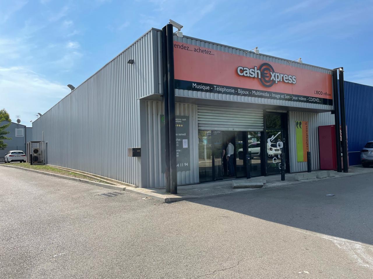 Location commerce Saint-Mitre-les-Remparts Bouches-du-Rhône OLCOM2425408 1