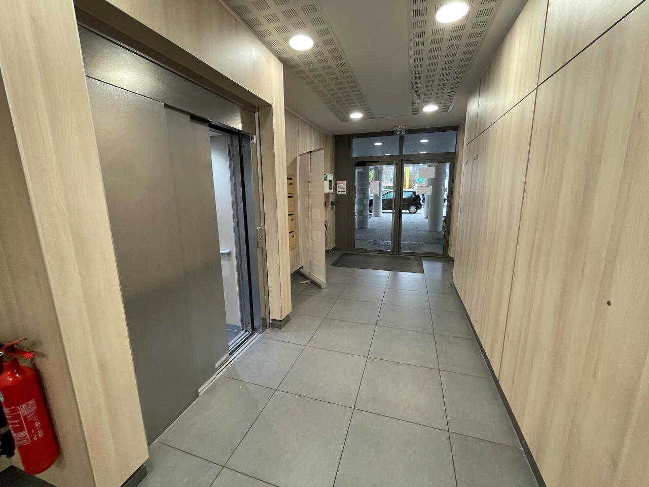 Location bureau Tours Indre-et-Loire OLBUR2427808 8