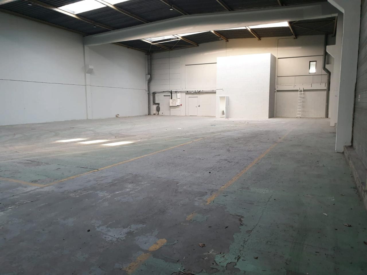 Location local d'activité Saint-Ouen-l'Aumône Val-d'Oise OLACT2427135 4