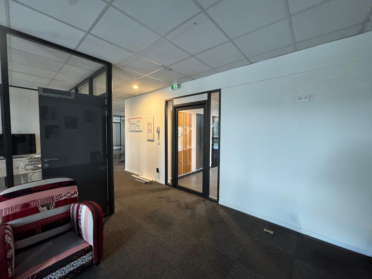 Location bureau Aix-en-Provence Bouches-du-Rhône OLBUR2318652 24