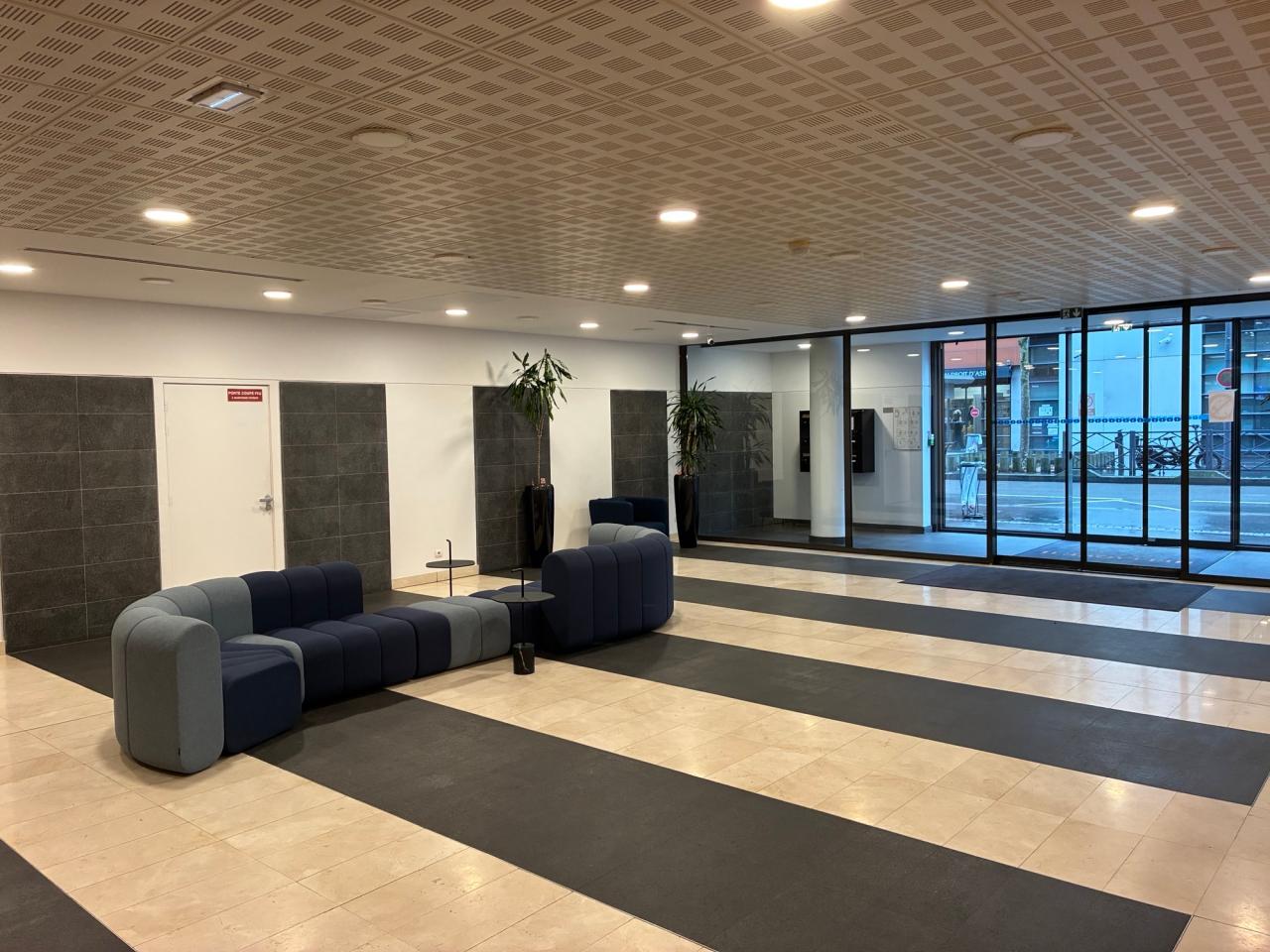 Location bureau Montreuil Seine-Saint-Denis OLBUR2117845 4