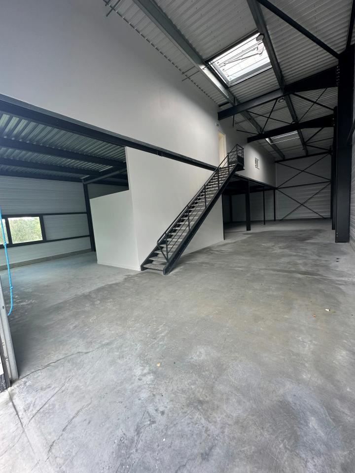 Vente local d'activité Tour-de-Salvagny Rhône OVACT2536827 6