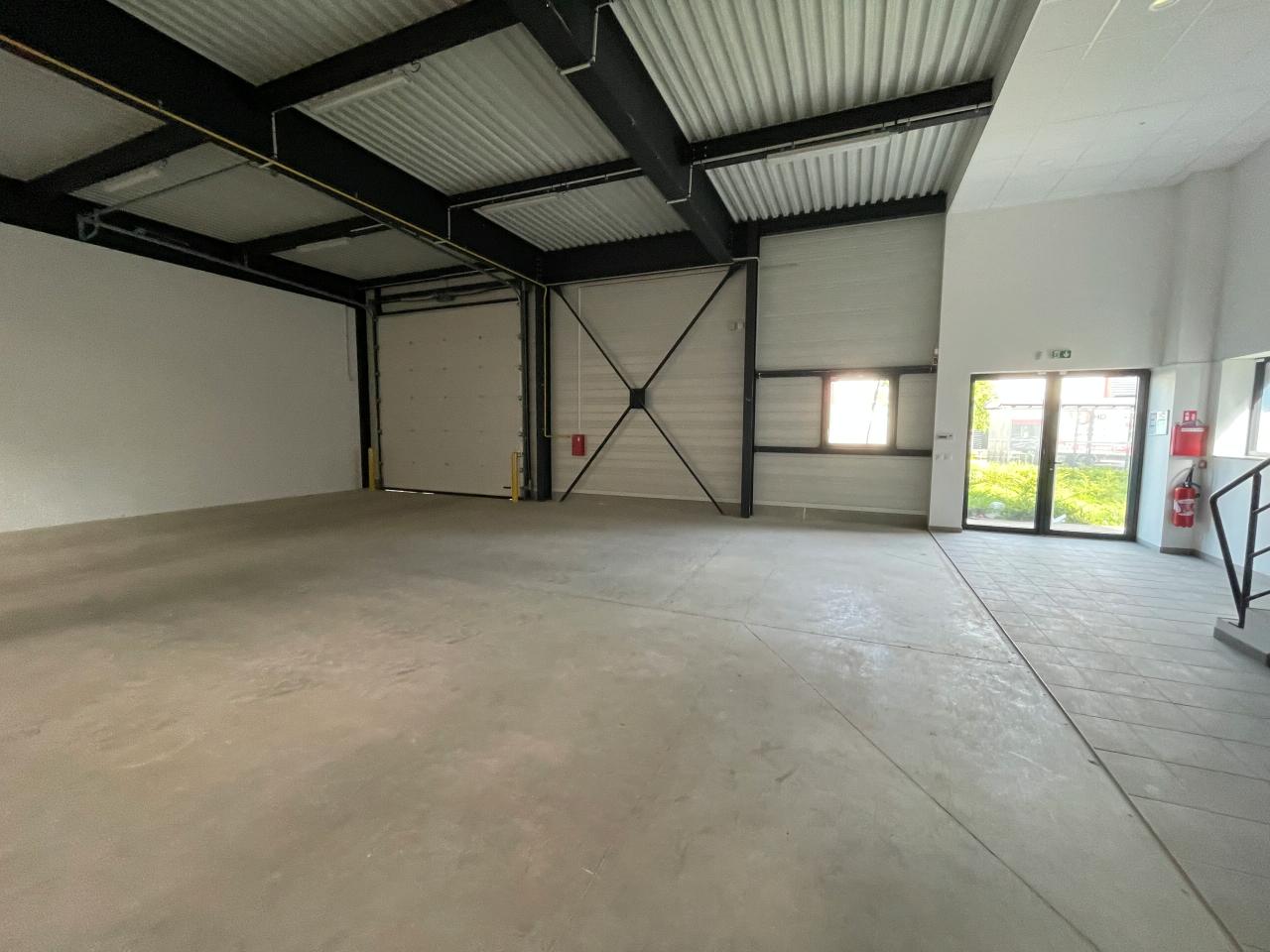 Location local d'activité Chanteloup-en-Brie Seine-et-Marne OLACT2421442 1