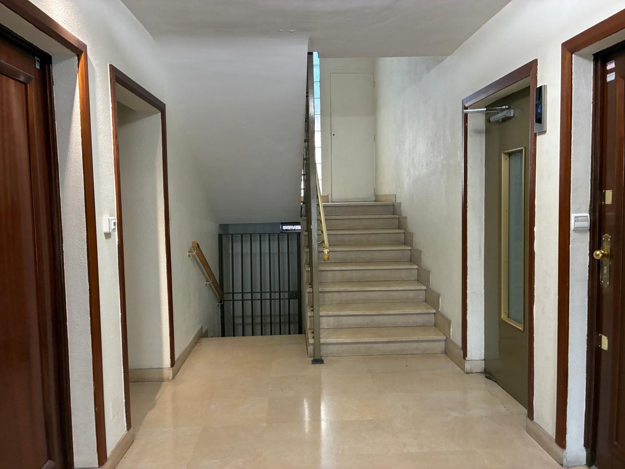 Location bureau Aix-en-Provence Bouches-du-Rhône OLBUR2642186 1