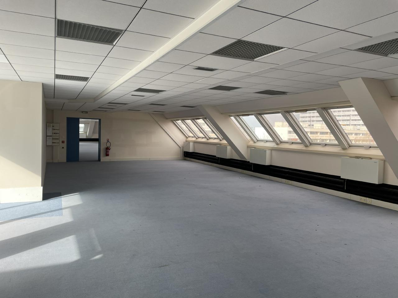 Location bureau Ivry-sur-Seine Val-de-Marne OLBUR2103772 4