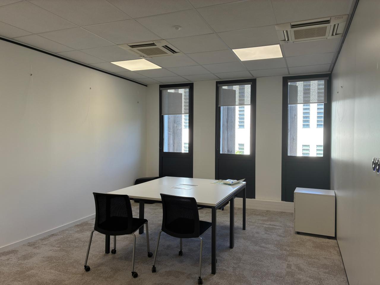 Location bureau Aix-en-Provence Bouches-du-Rhône OLBUR2115155 10