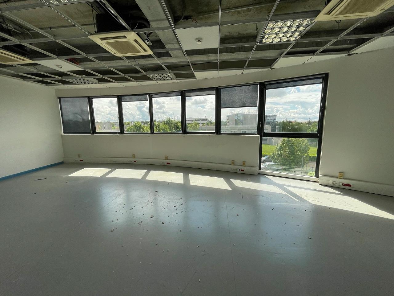 Vente bureau Dijon Côte-d'Or OVBUR2314639 9